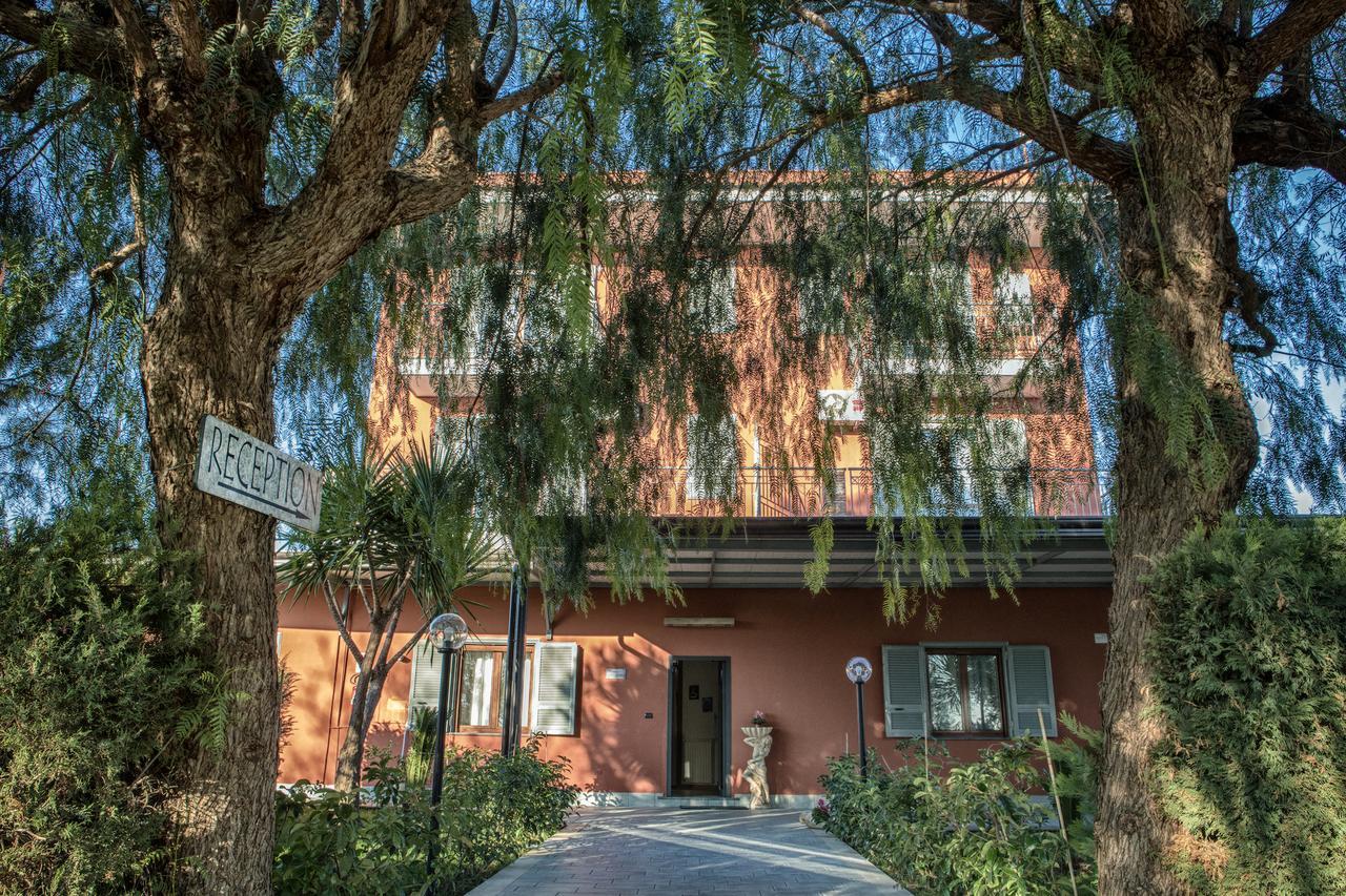 My Svago Otel Mariglianella Dış mekan fotoğraf